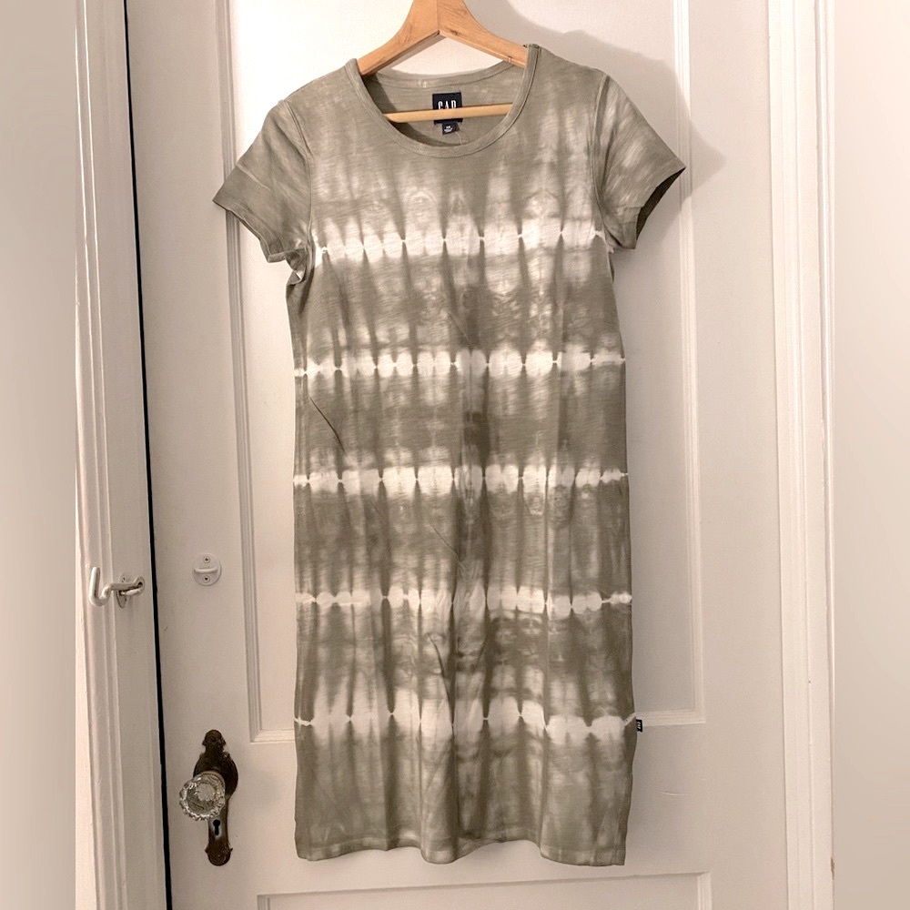 GAP tee dress